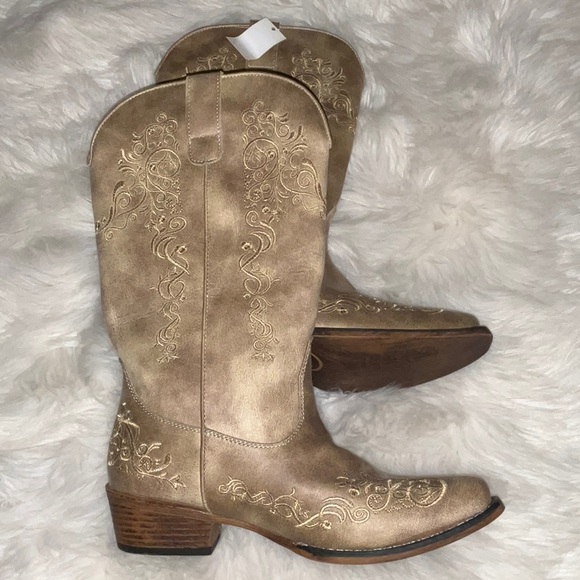 Roper Womens Embroidered Boots - Picture 2 of 9